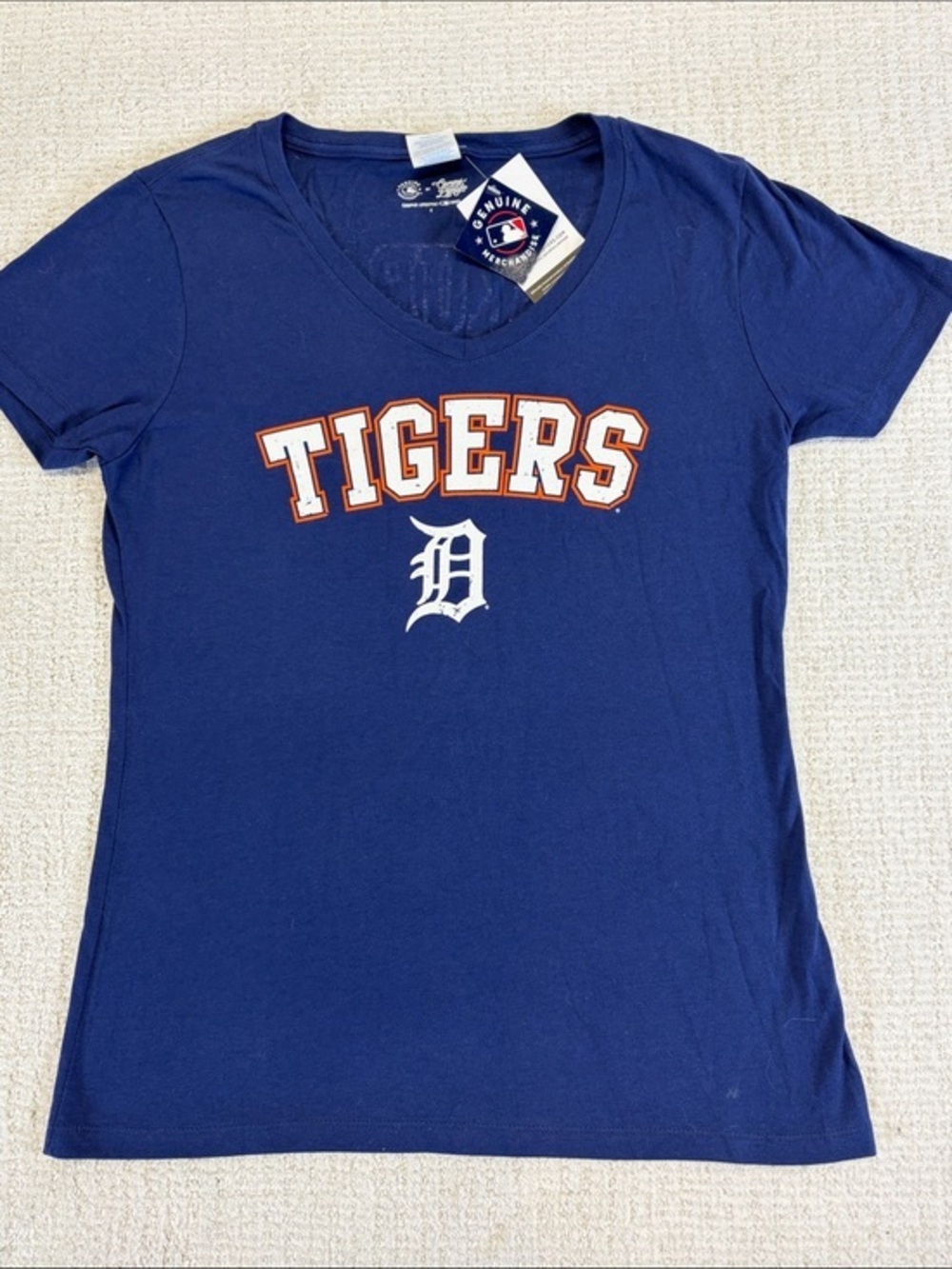 Genuine Merchandise Detroit Tigers Skubal  # 29 Women V Neck Tee Blue MLB Small